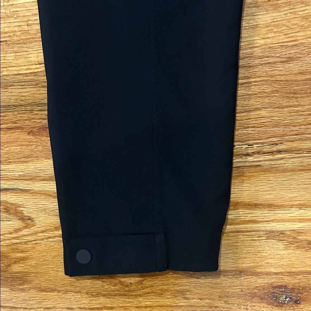 Athleta Black Ankle Cargo Pants - Picture 4 of 7